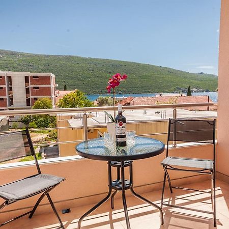 Apartments Ruzmarin Herceg Novi Buitenkant foto